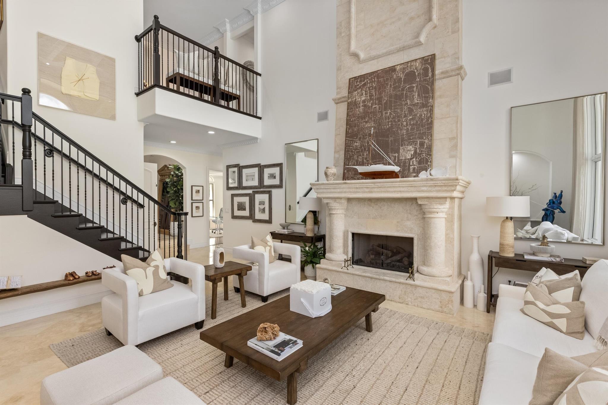 LAKE ROGERS ISLE - Residential