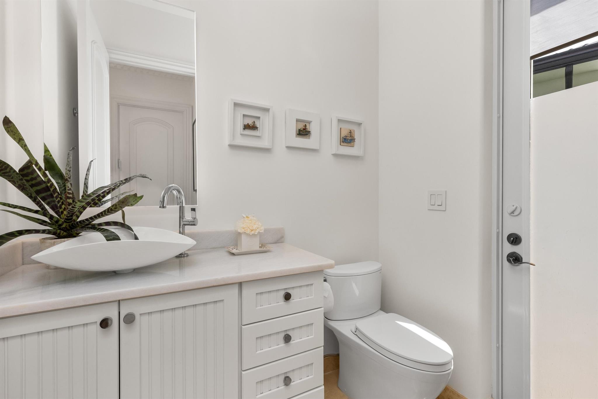 LAKE ROGERS ISLE - Residential