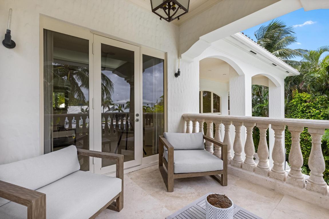 LAKE ROGERS ISLE - Residential