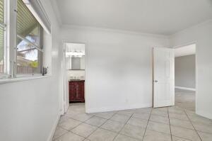 TARA HEIGHTS ESTATES - Residential Income