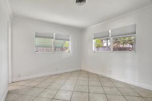 TARA HEIGHTS ESTATES - Residential Income