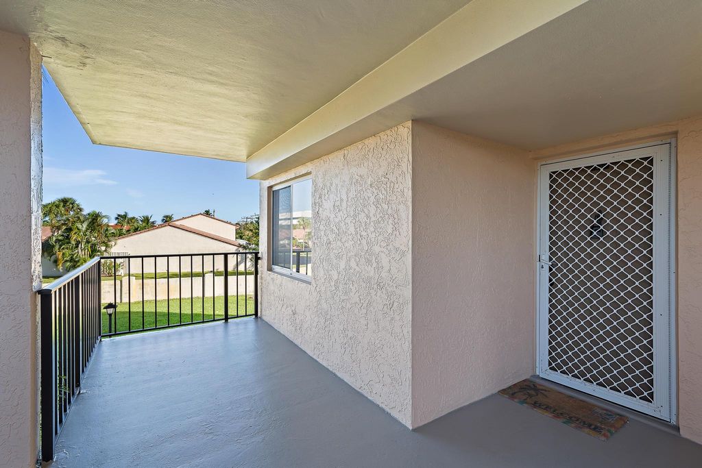 Photo of 275 Palm Avenue #C201, Jupiter, FL 33477 (MLS # R11062534)