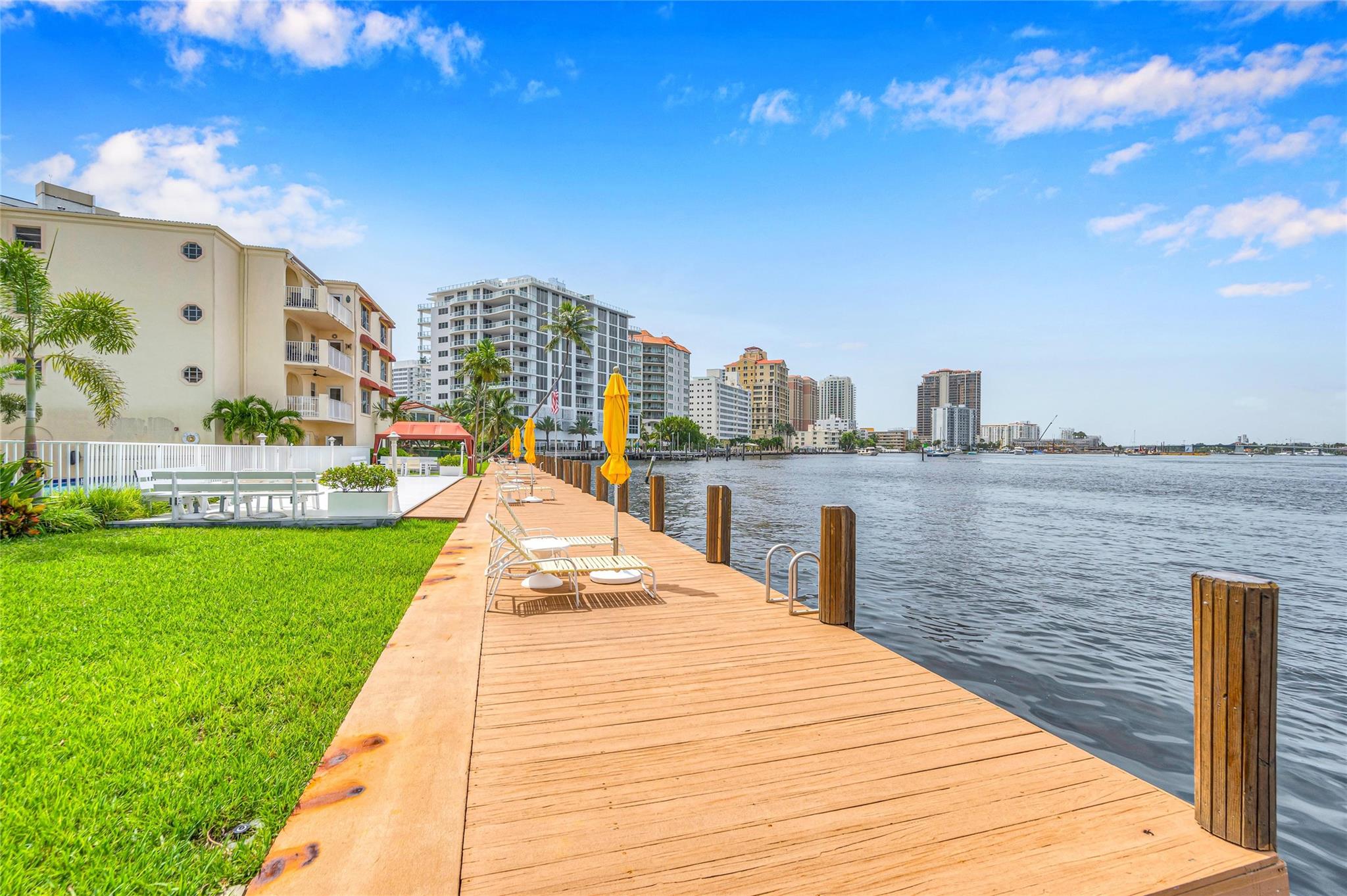 Ft Lauderdale Yacht & - Residential