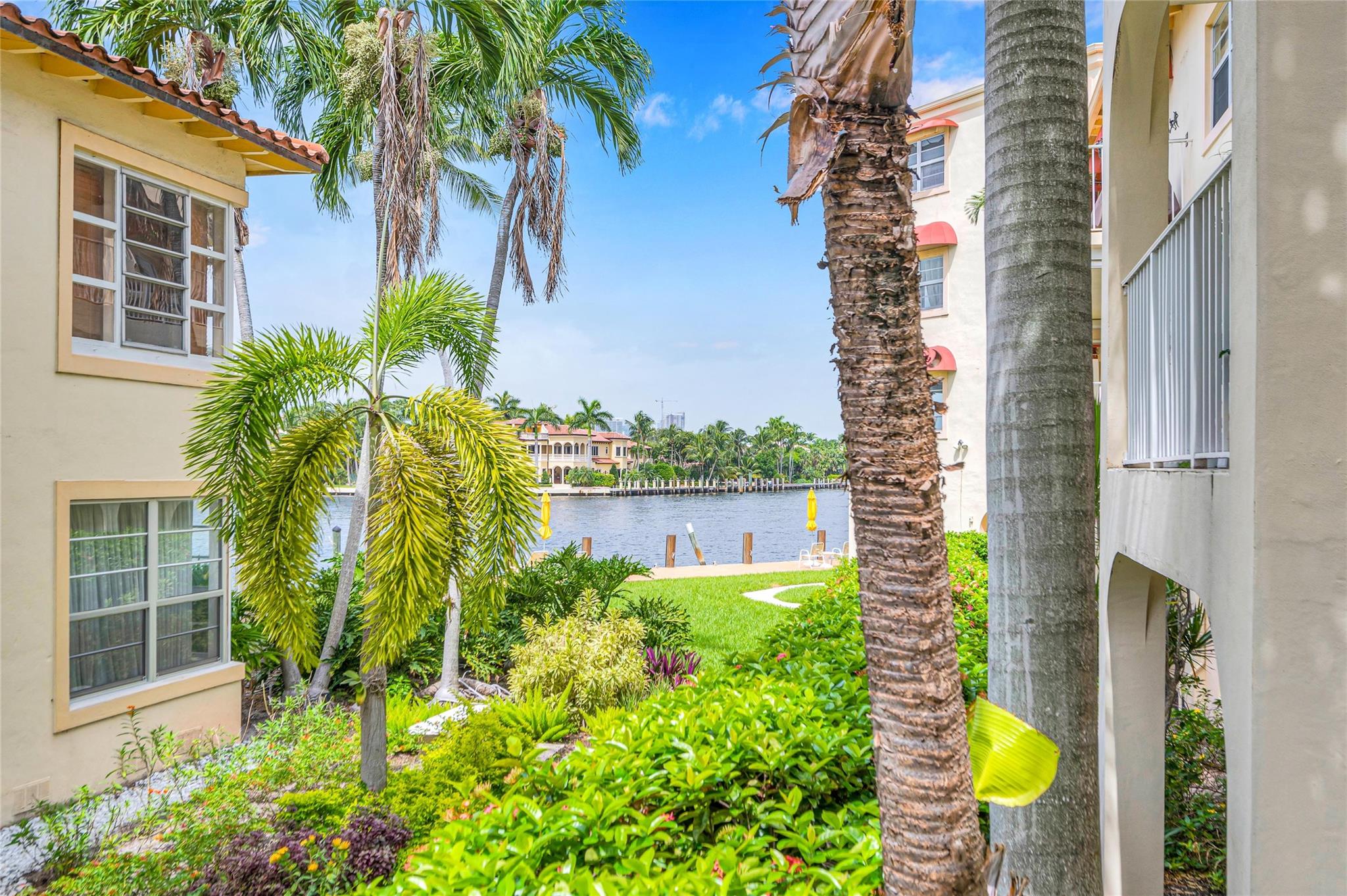 Ft Lauderdale Yacht & - Residential