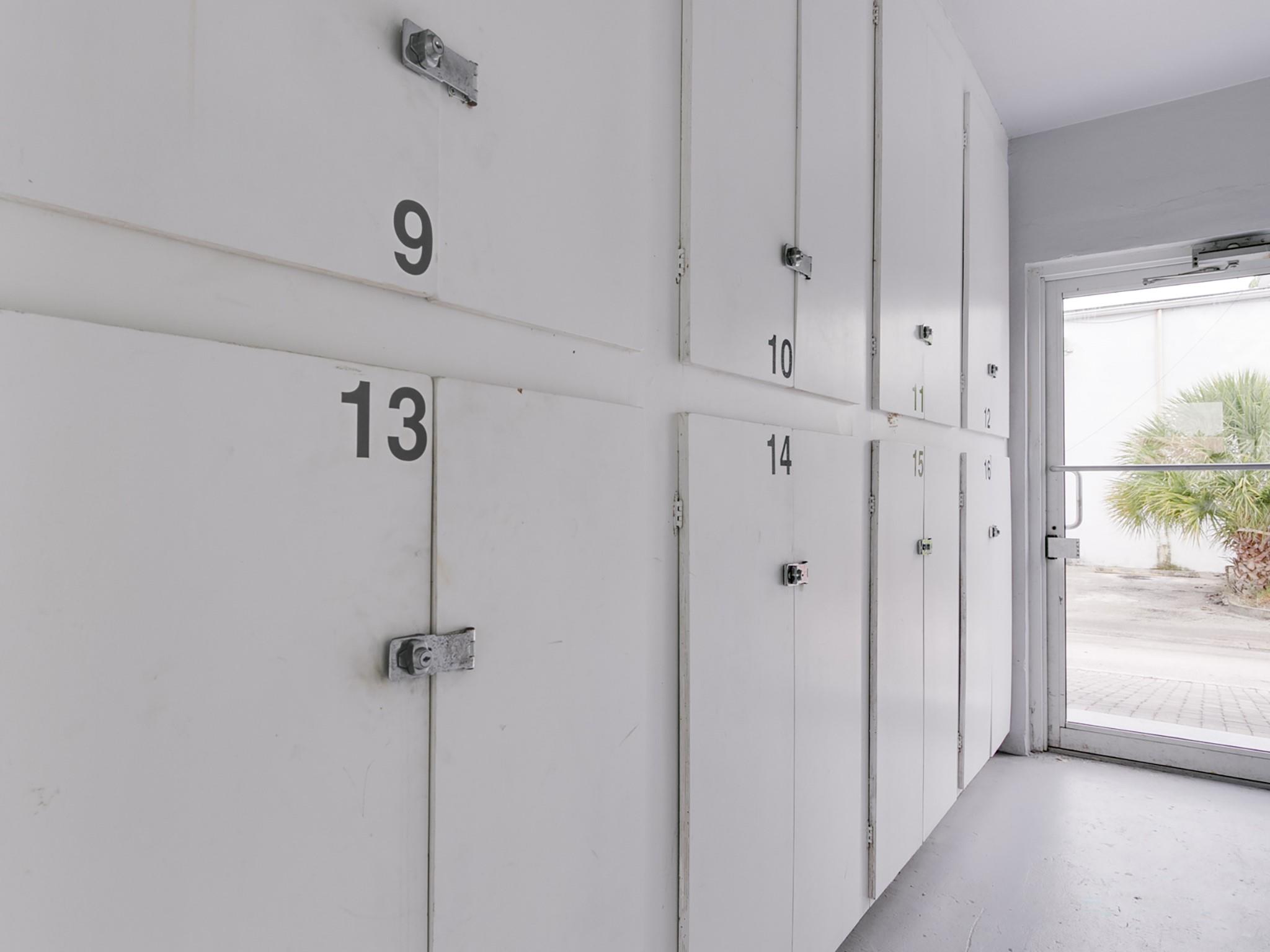 Coral Ridge Place - Residential