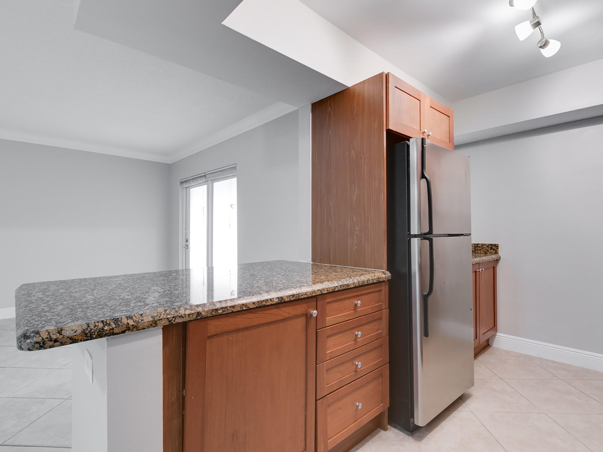 Coral Ridge Place - Residential