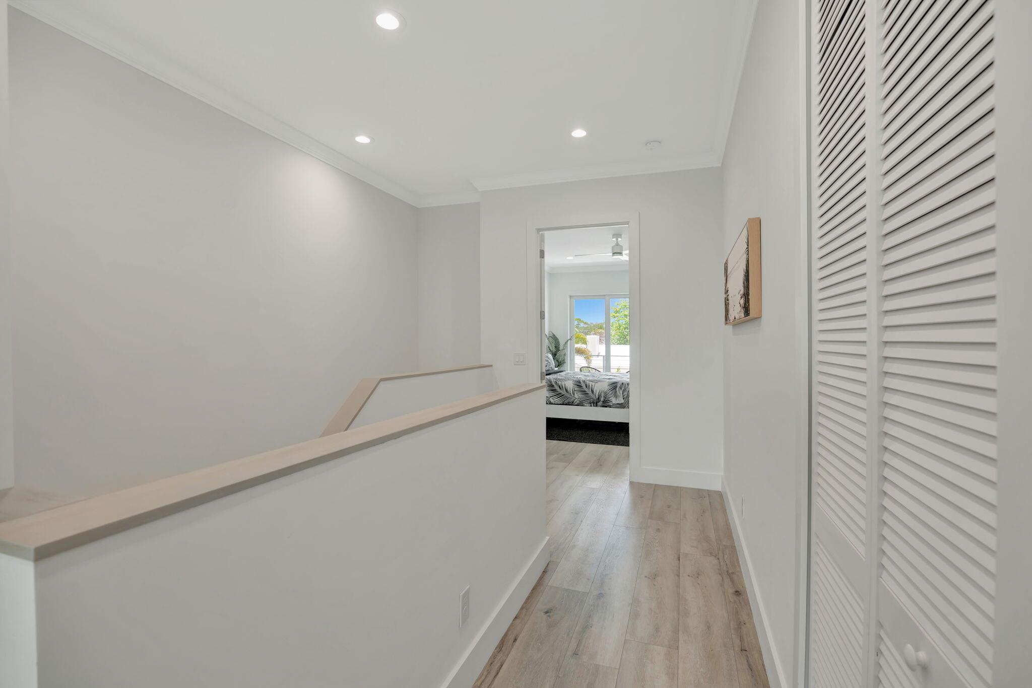 Manatee Isles - Residential Lease