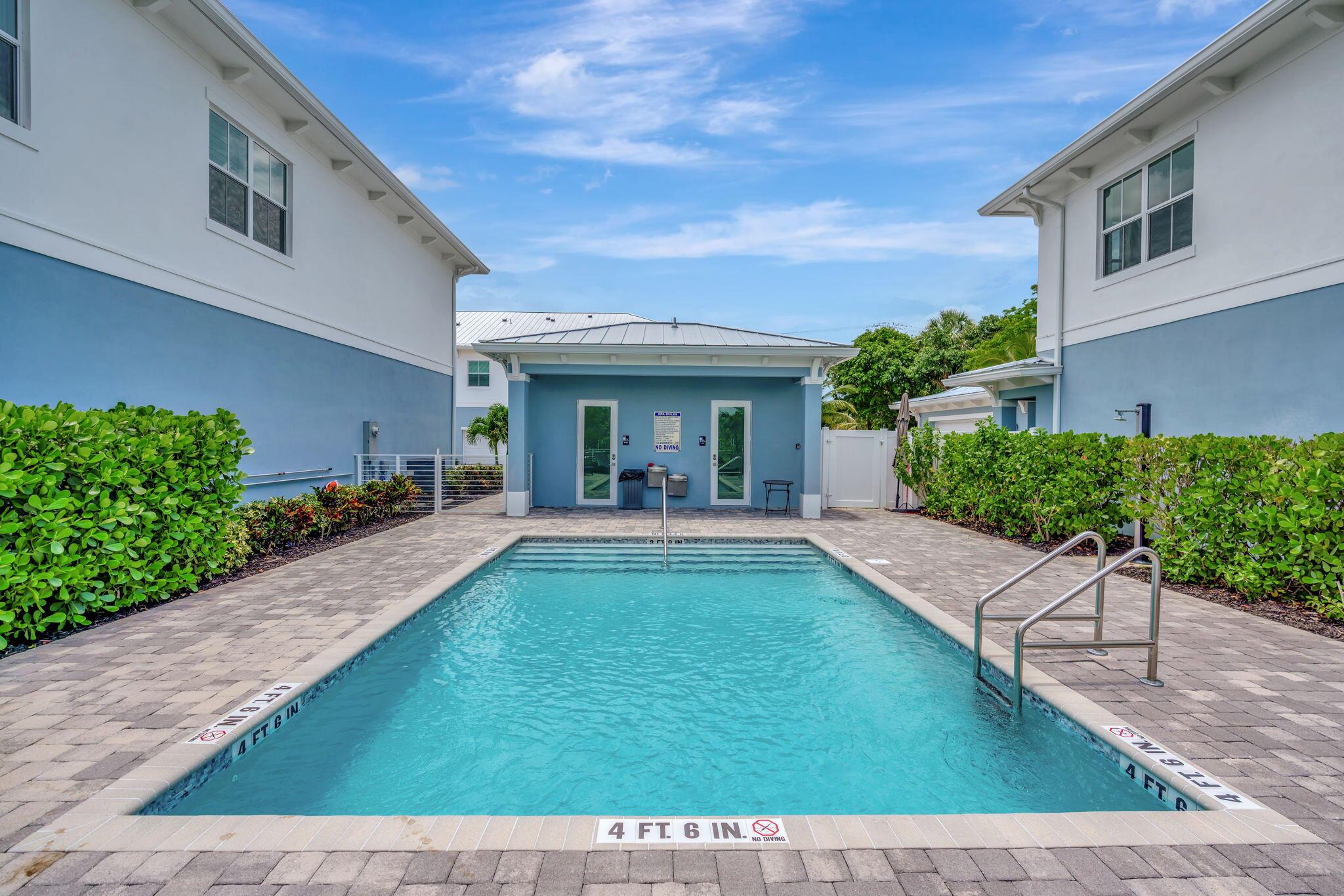Manatee Isles - Residential Lease