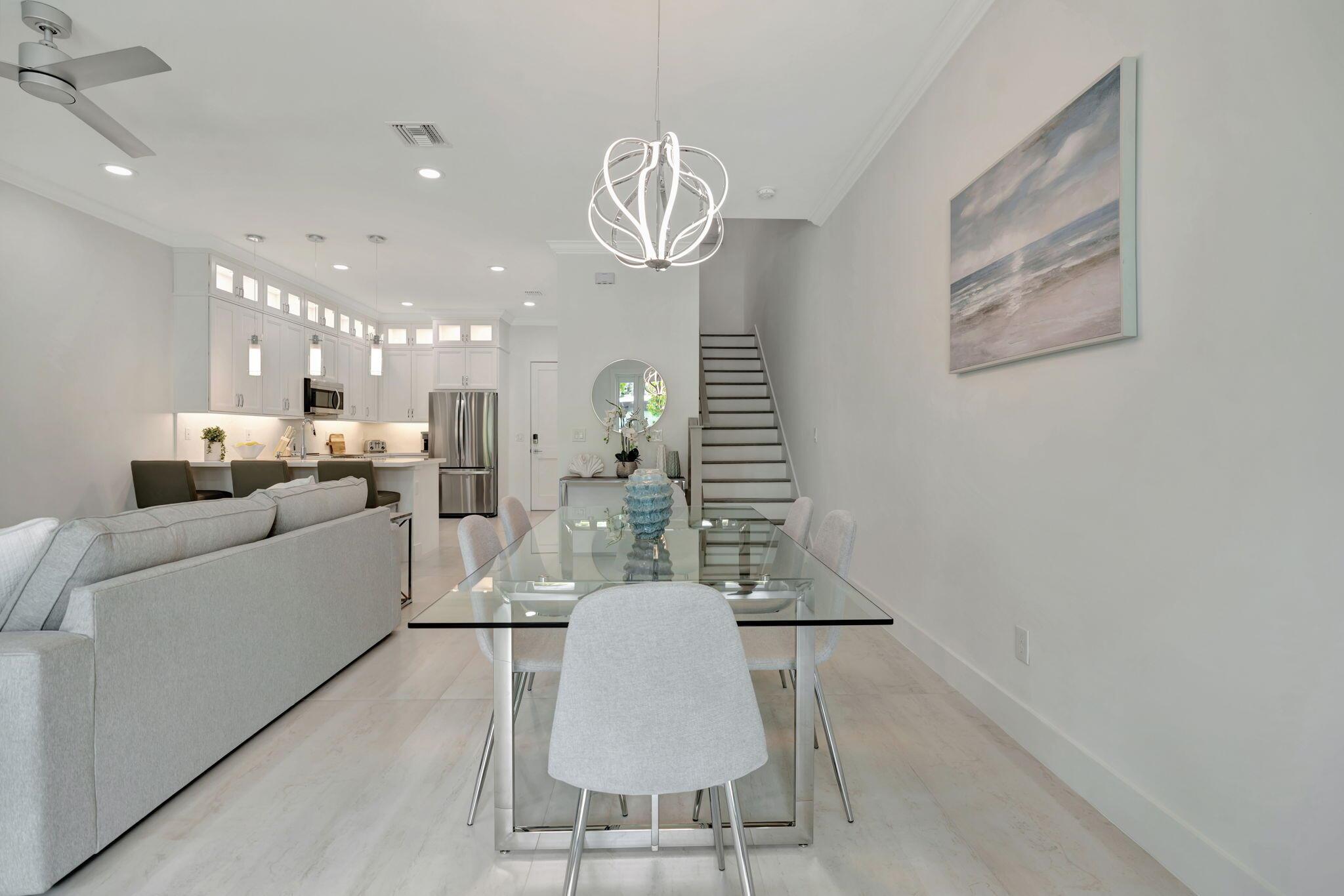 Manatee Isles - Residential Lease