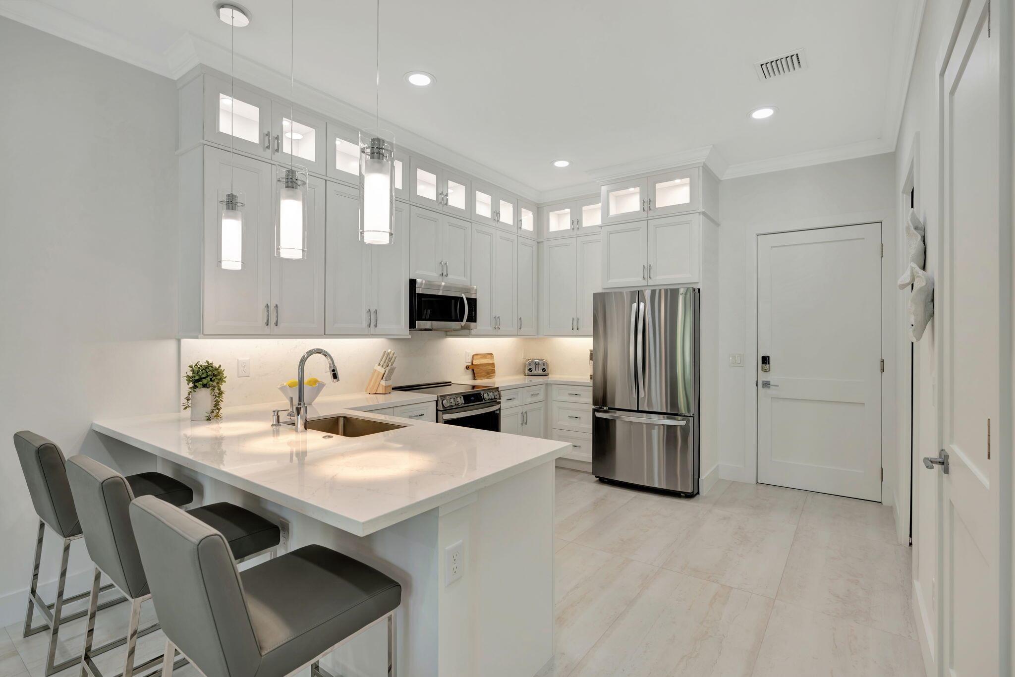 Manatee Isles - Residential Lease