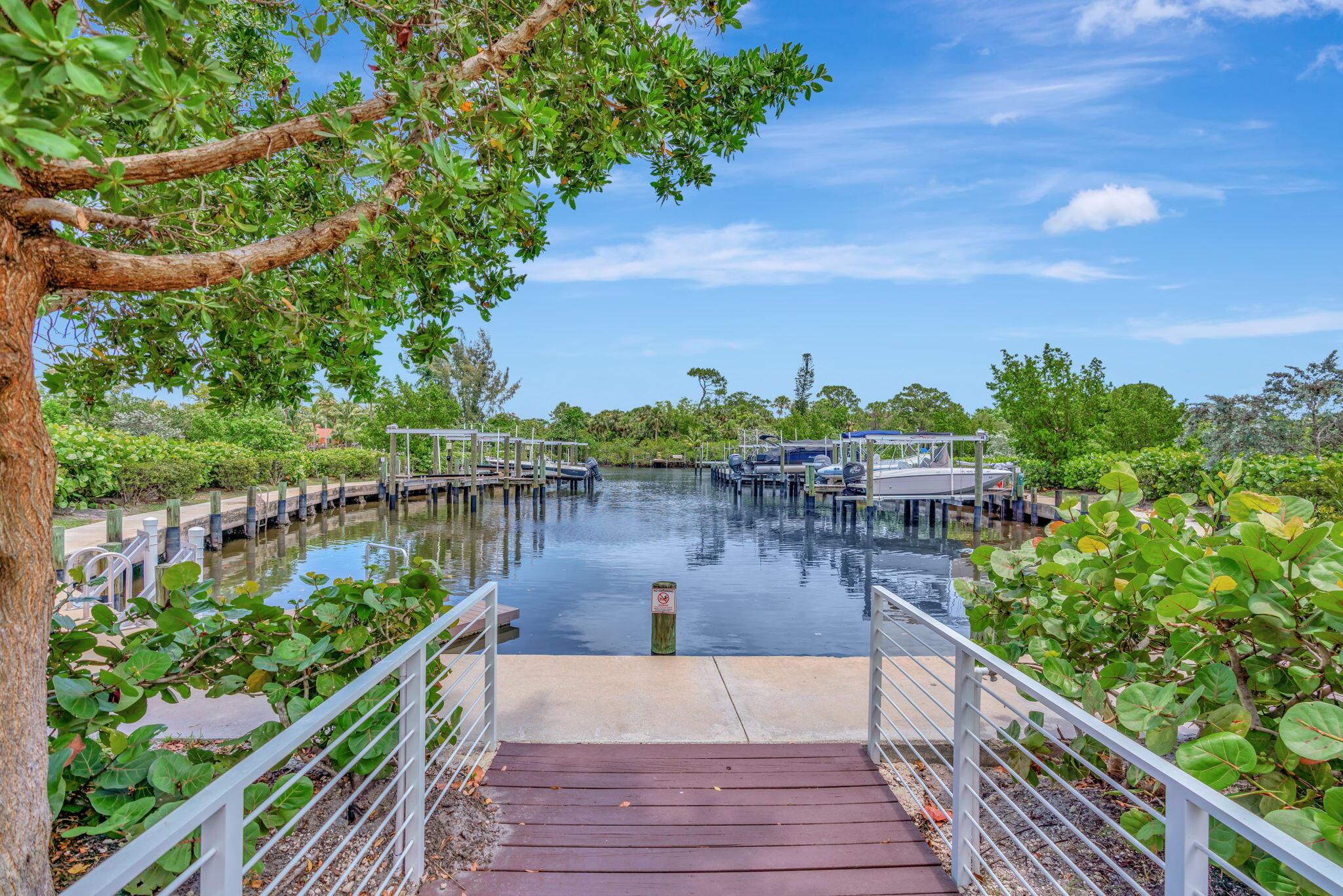 Manatee Isles - Residential Lease