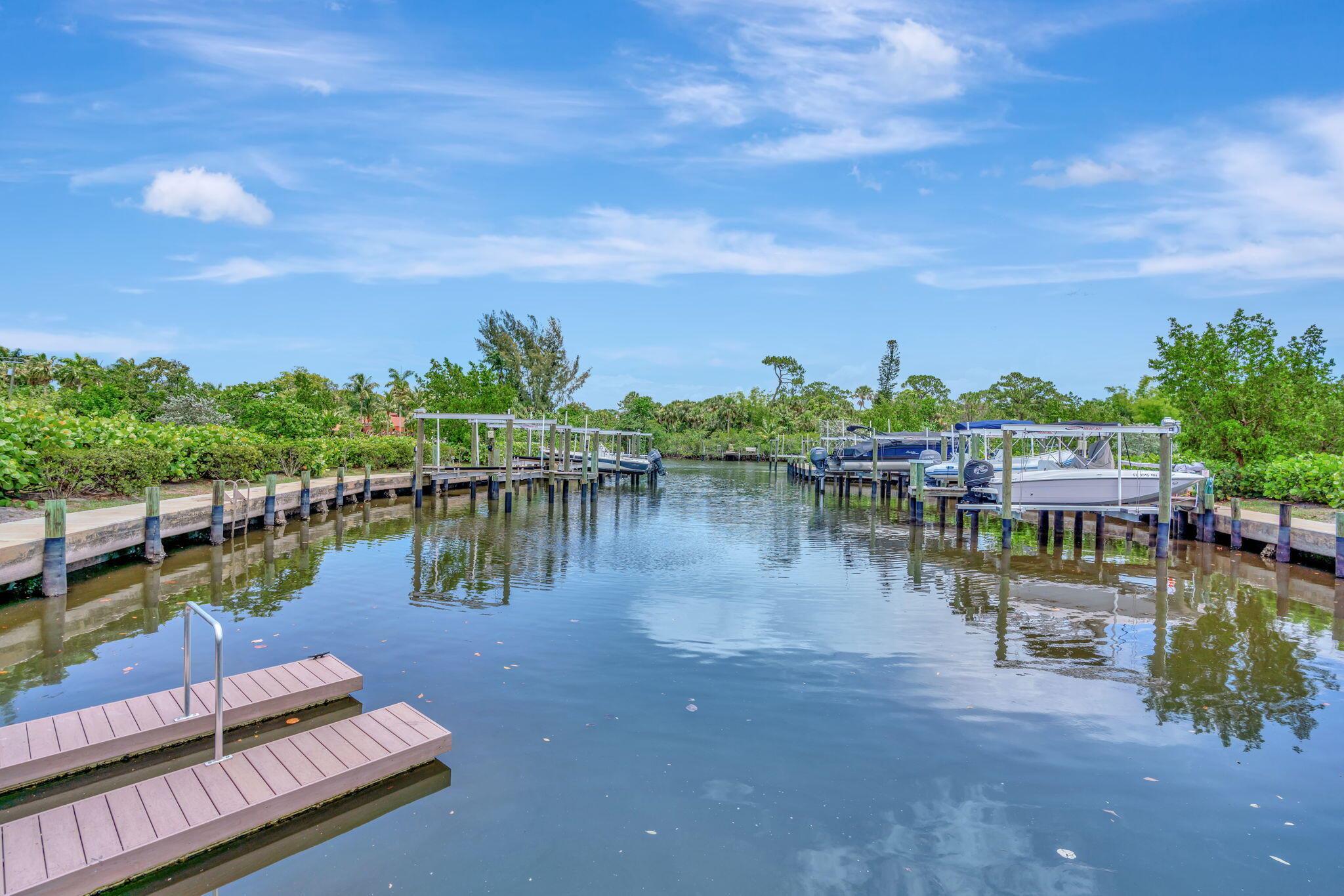 Manatee Isles - Residential Lease