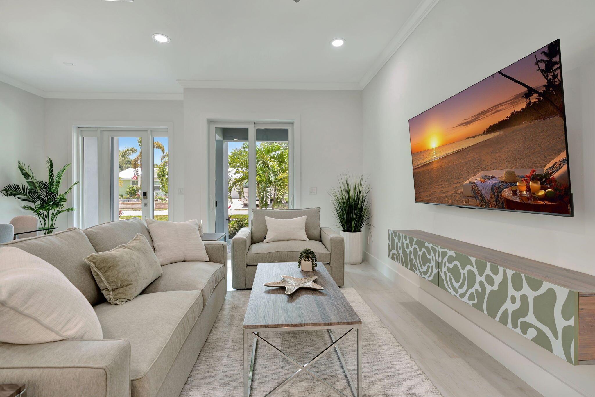 Manatee Isles - Residential Lease
