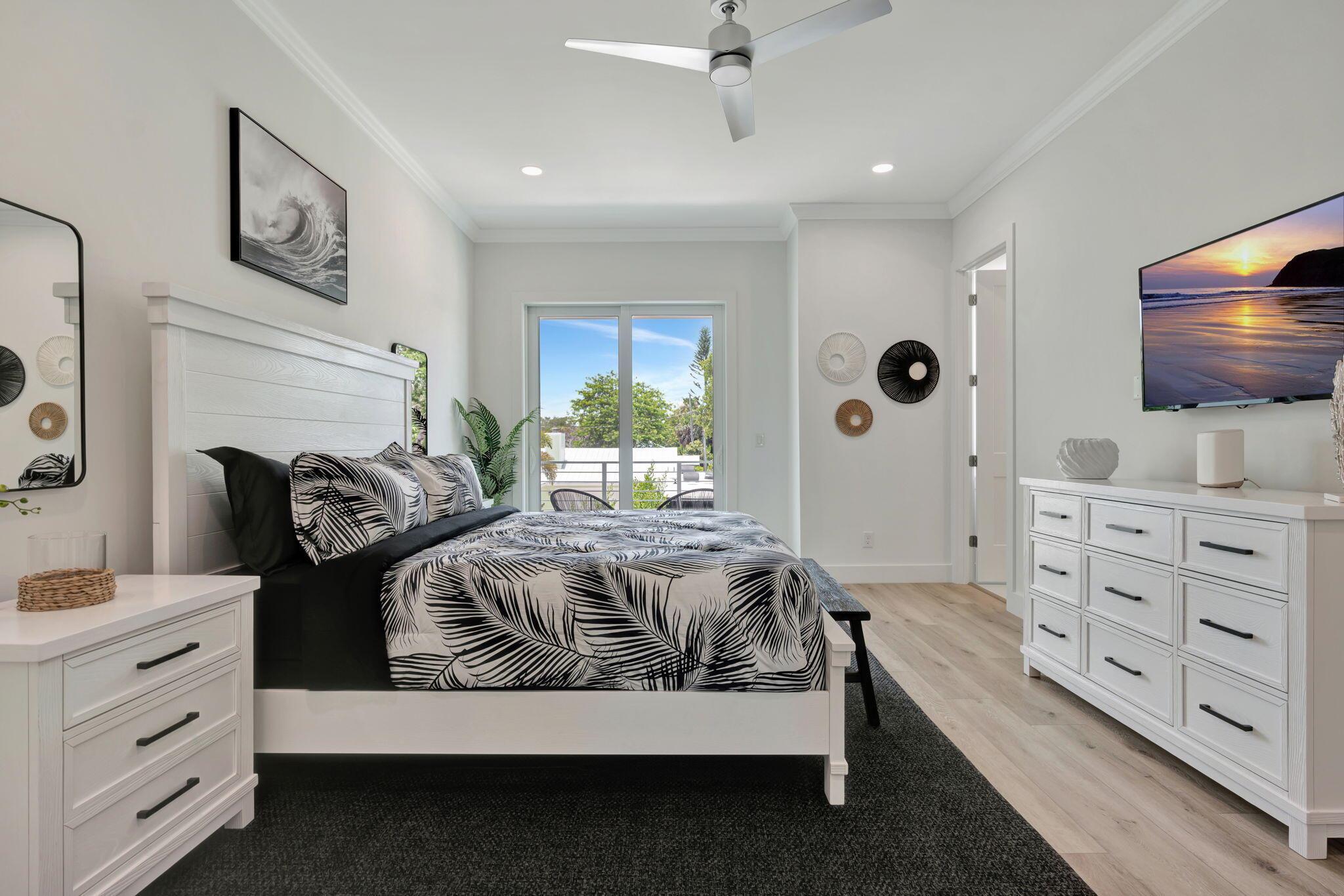 Manatee Isles - Residential Lease