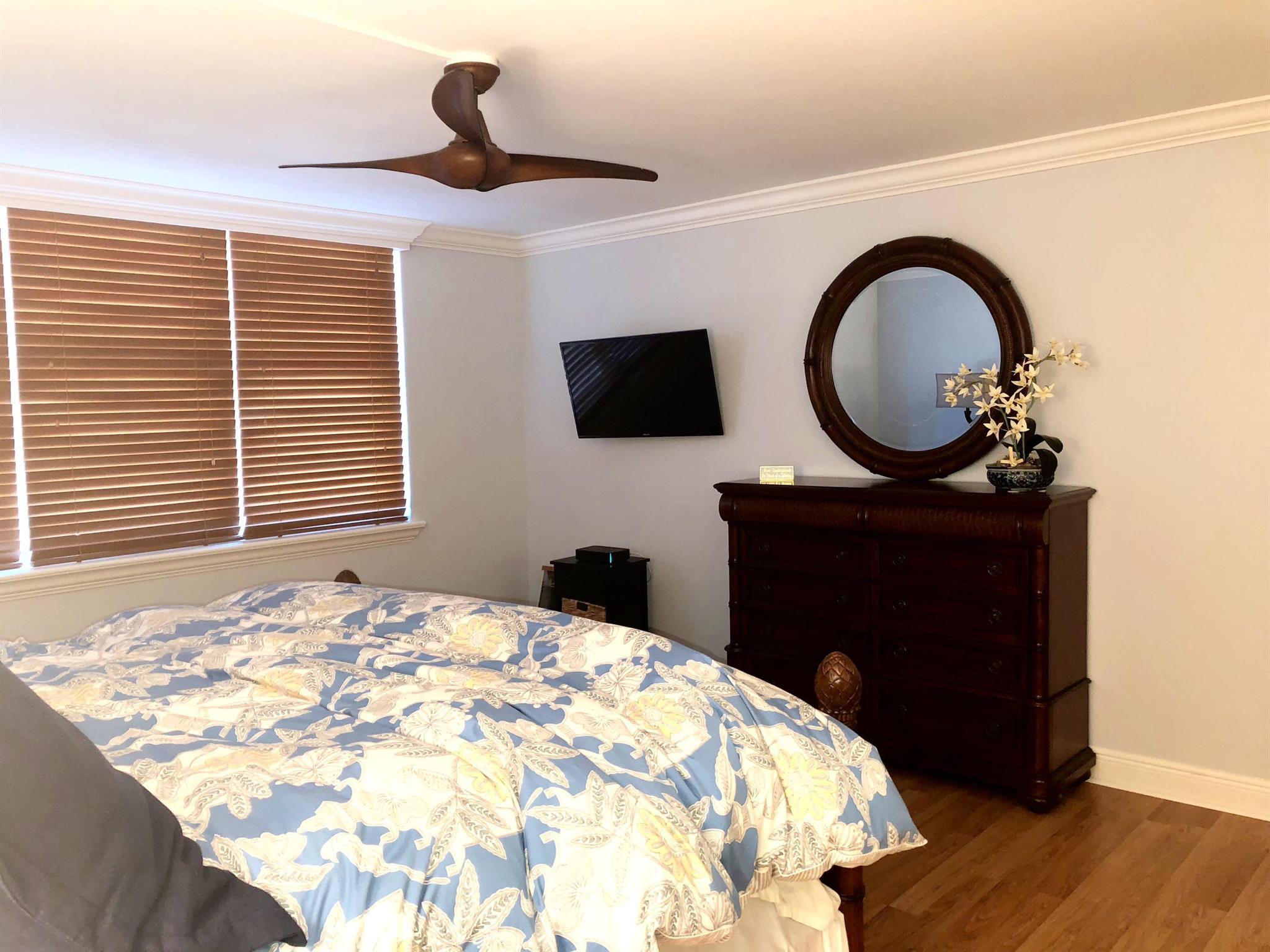 AQUARIUS CONDO - Residential Lease