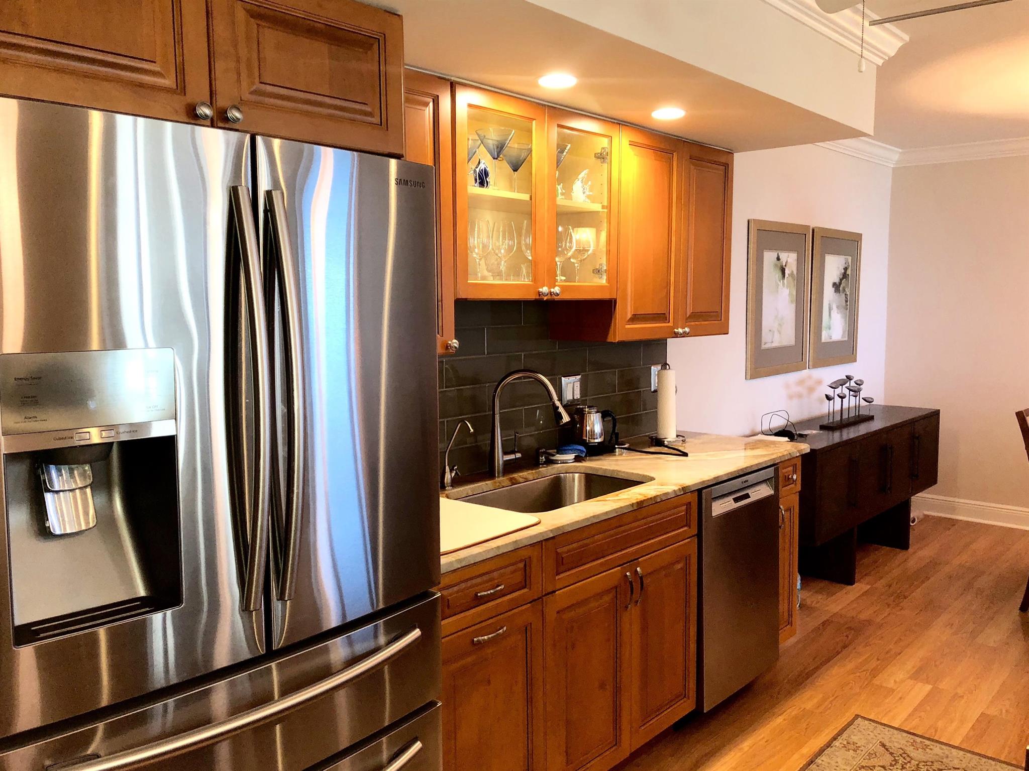 AQUARIUS CONDO - Residential Lease