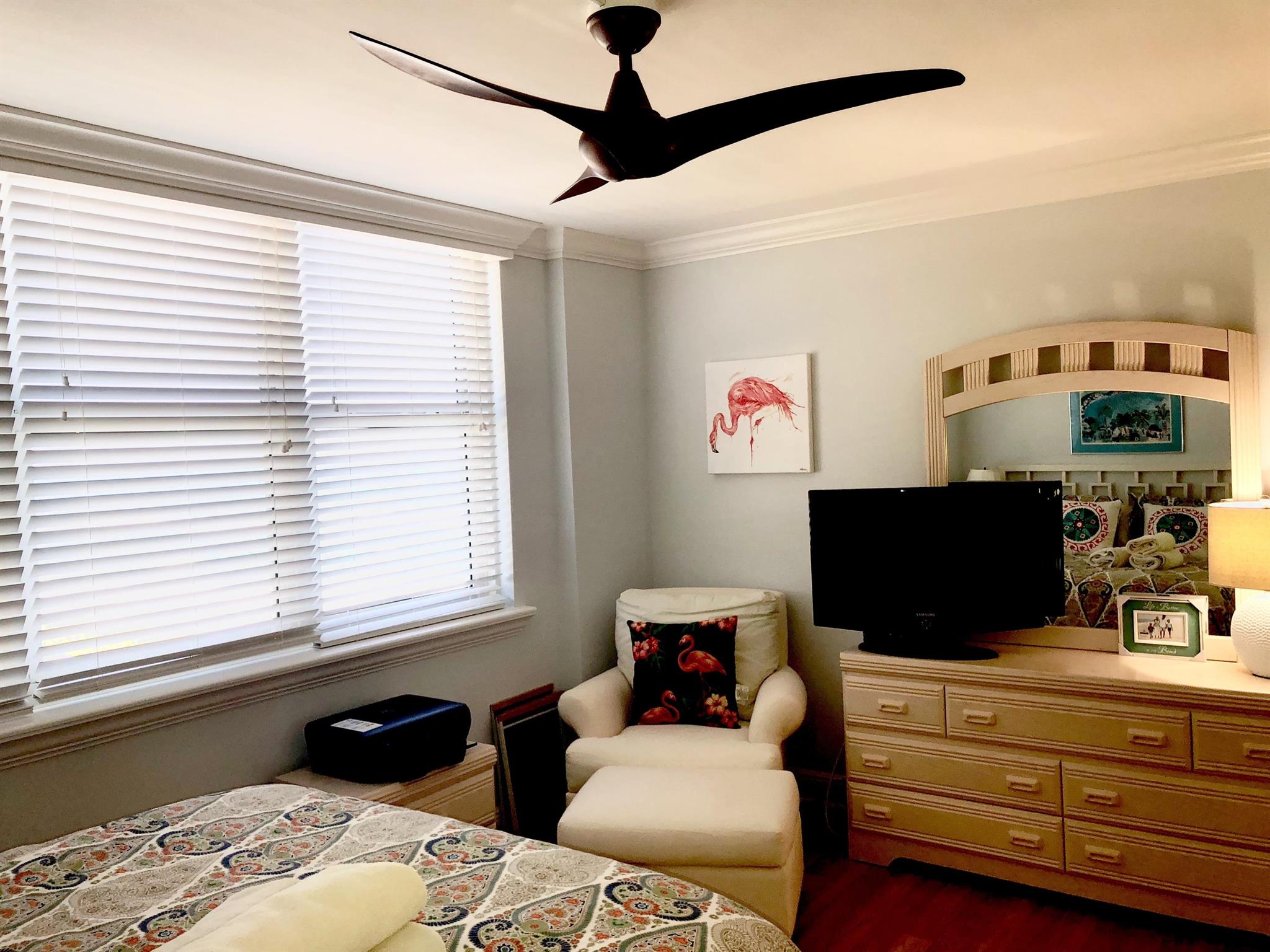 AQUARIUS CONDO - Residential Lease