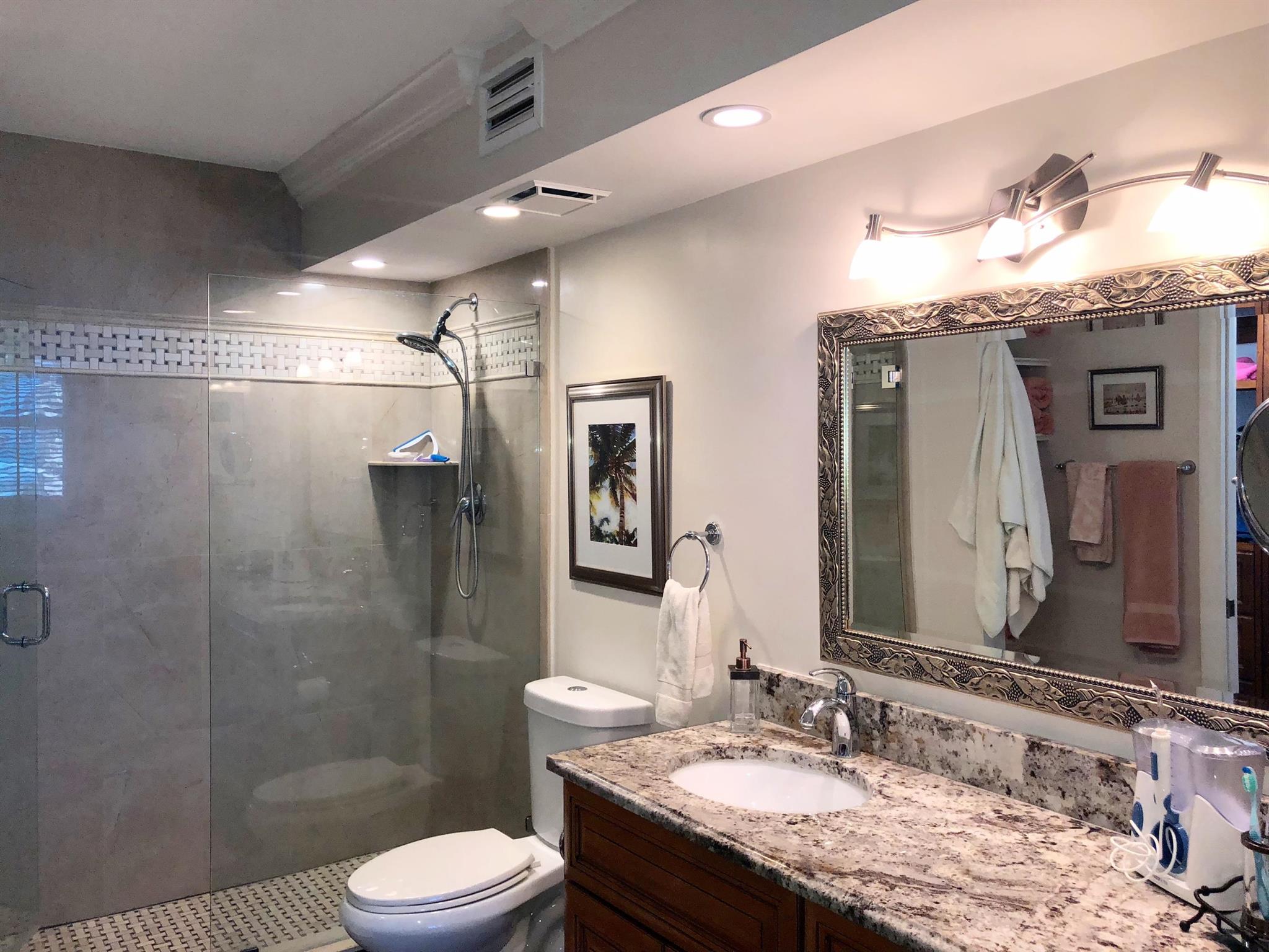 AQUARIUS CONDO - Residential Lease