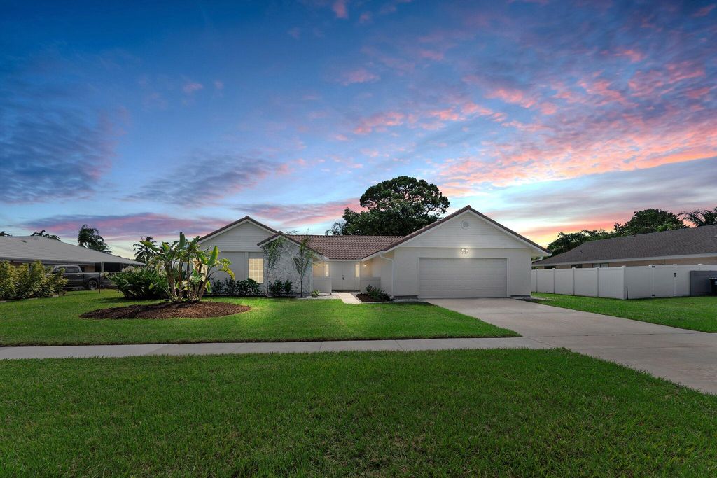 Photo of 2682 SE Gowin Drive, Port Saint Lucie, FL 34952 (MLS # R11002355)