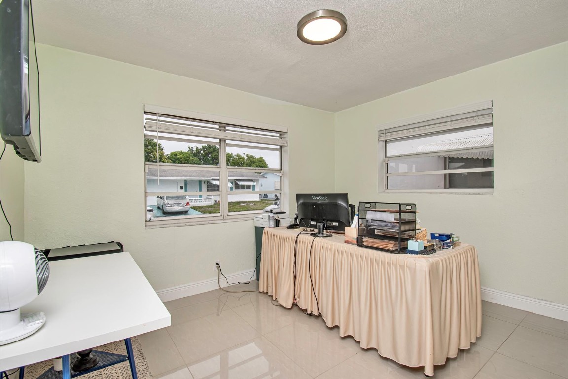 Mainlands Of Tamarac Lake - Residential