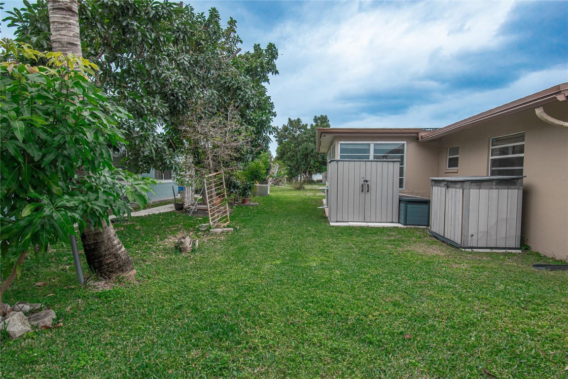 Mainlands Of Tamarac Lake - Residential