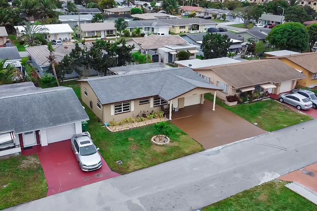 Mainlands Of Tamarac Lake - Residential