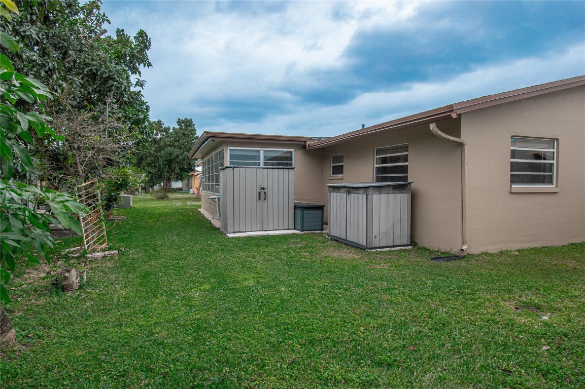 Mainlands Of Tamarac Lake - Residential