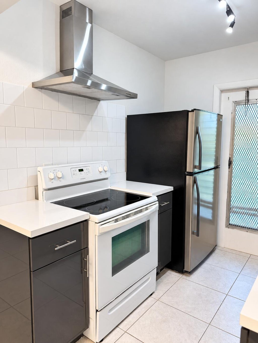 Photo of 1500 S 20th Avenue #1-10, Hollywood, FL 33020 (MLS # B26076874)