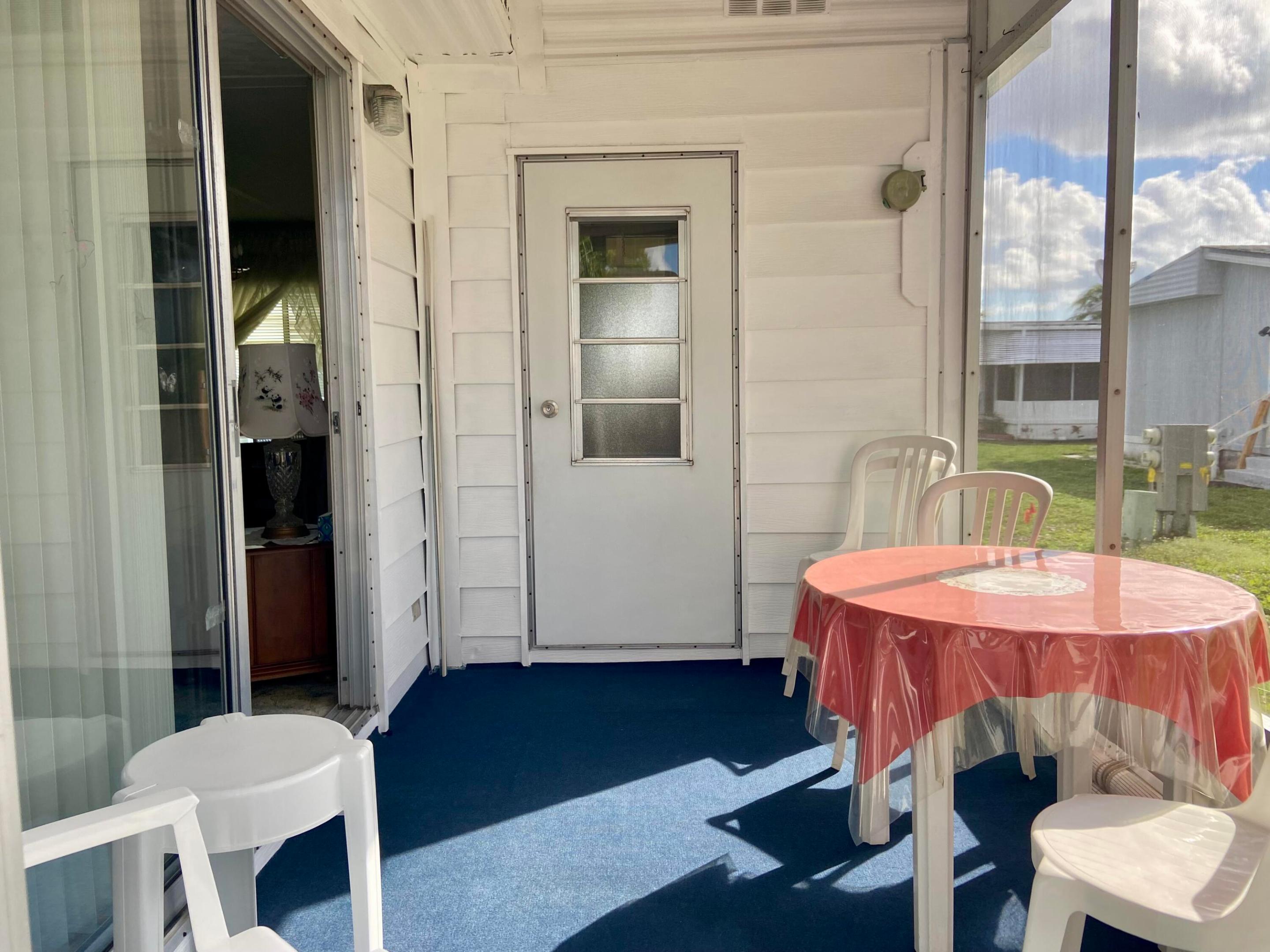 Spanish Lakes Riverfront 55+ community - Residential