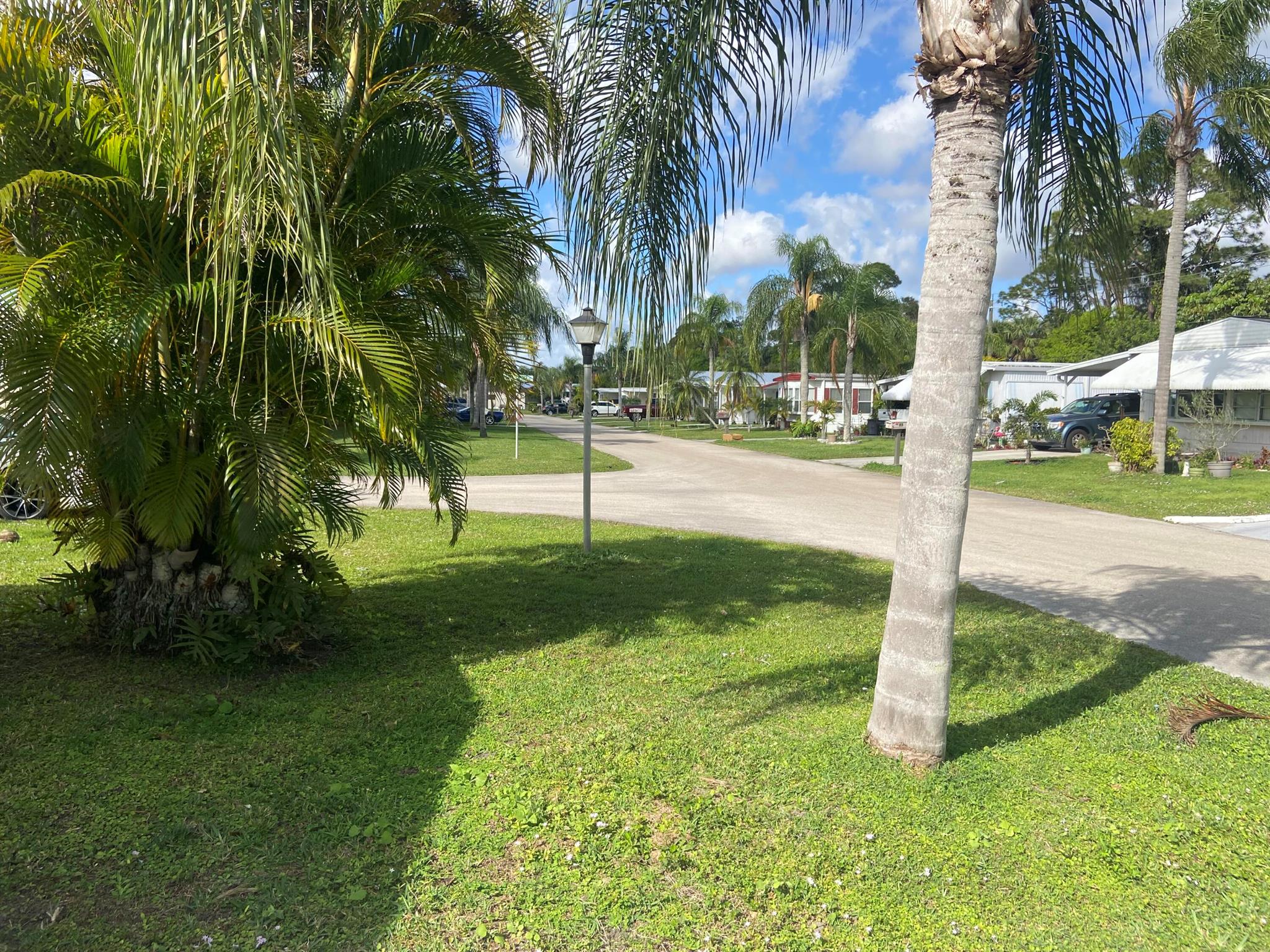 Spanish Lakes Riverfront - Residential