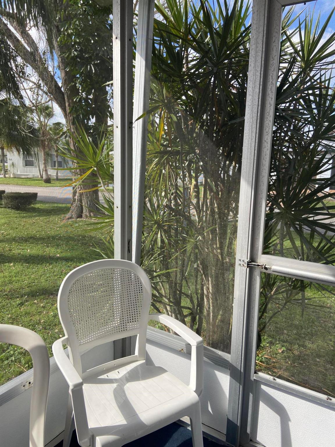 Spanish Lakes Riverfront - Residential