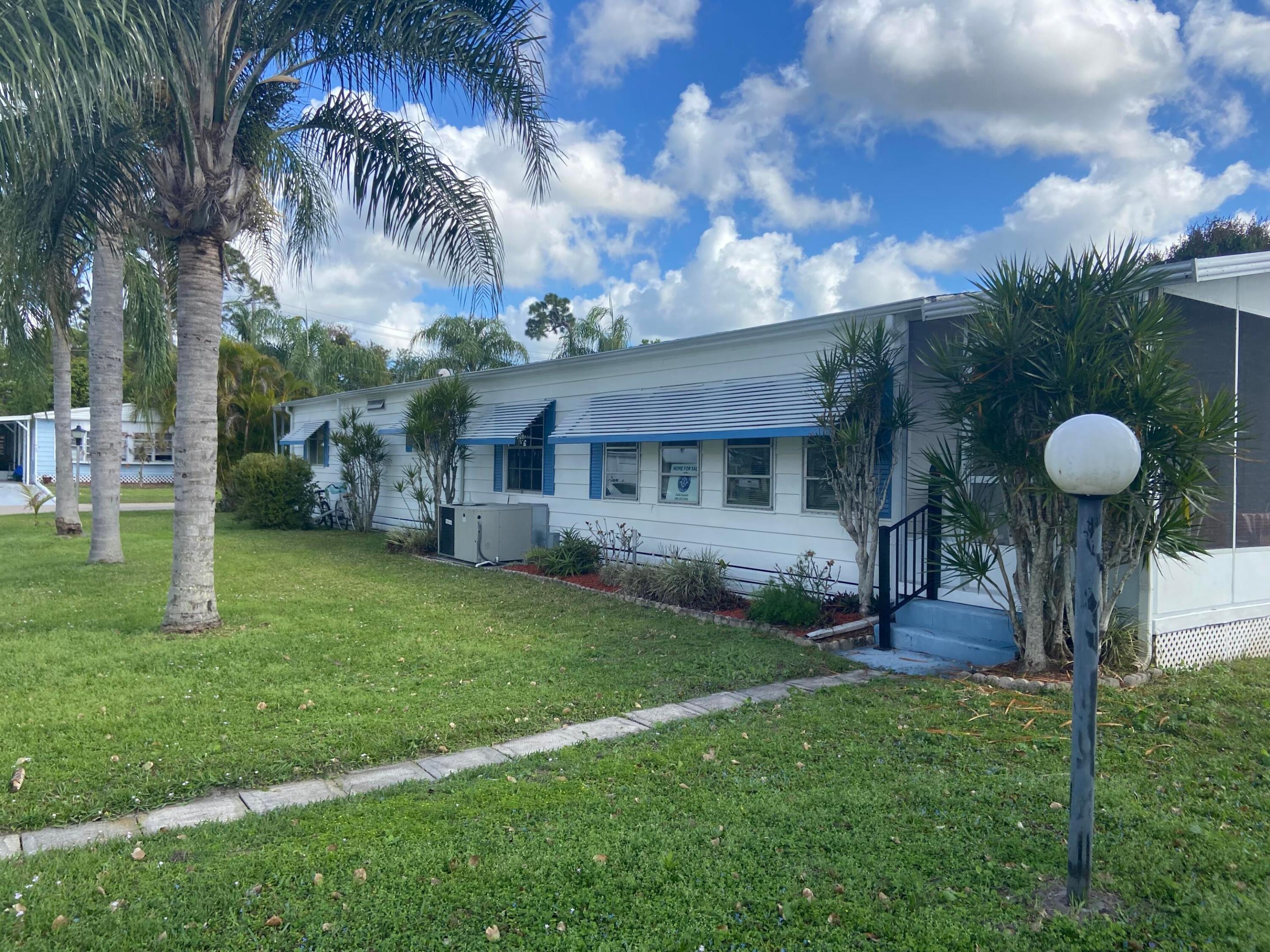 Spanish Lakes Riverfront 55+ community - Residential