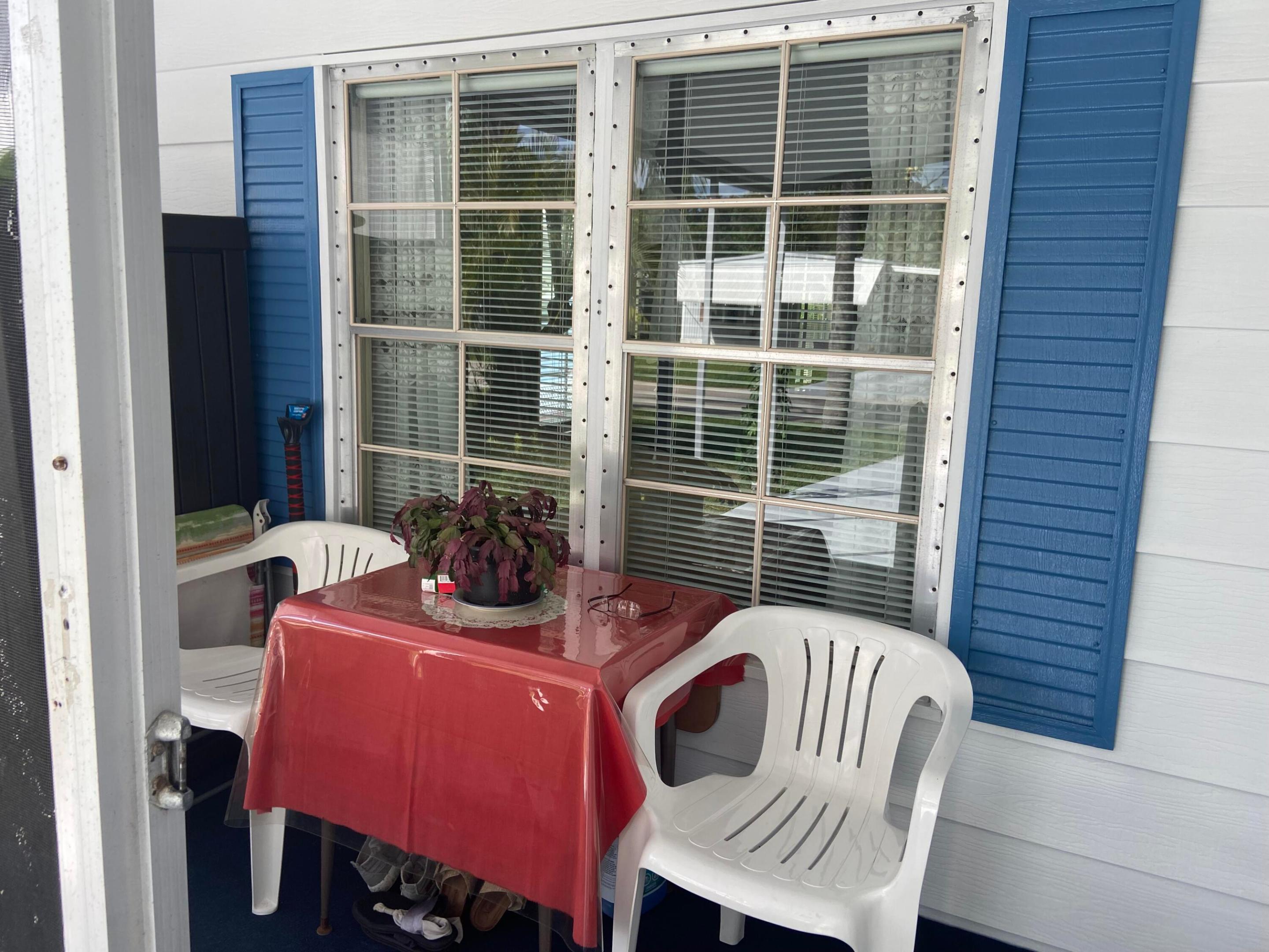 Spanish Lakes Riverfront 55+ community - Residential