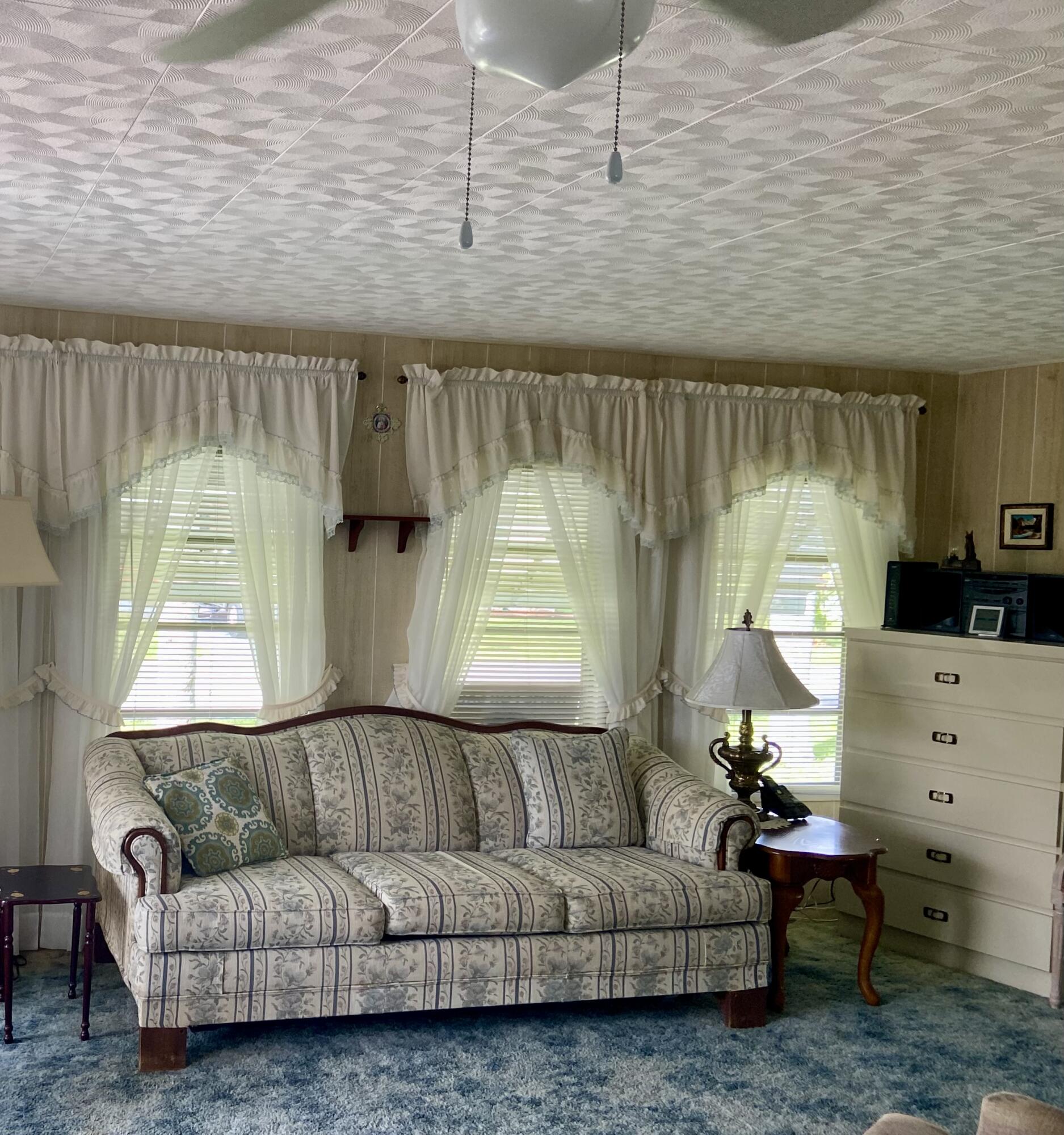 Spanish Lakes Riverfront 55+ community - Residential