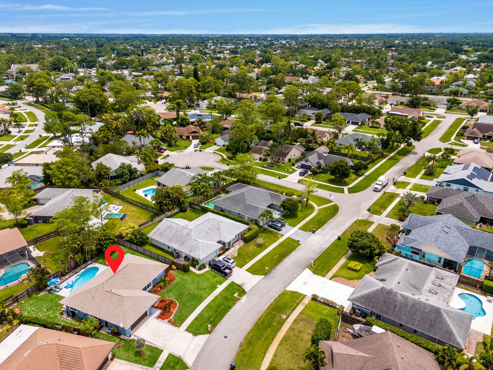 SUGAR POND MANOR OF WELLINGTON - Residential