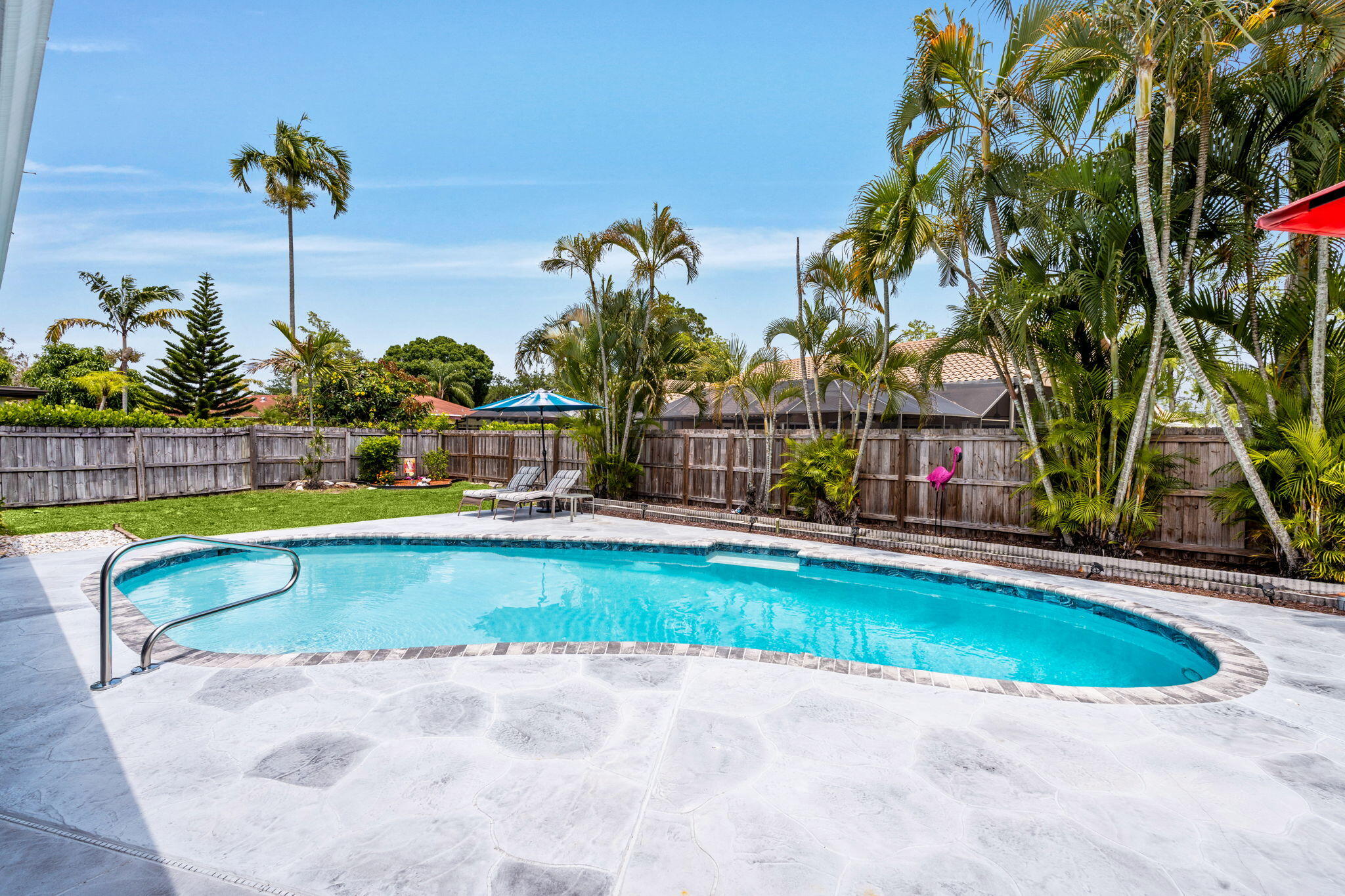 SUGAR POND MANOR OF WELLINGTON - Residential