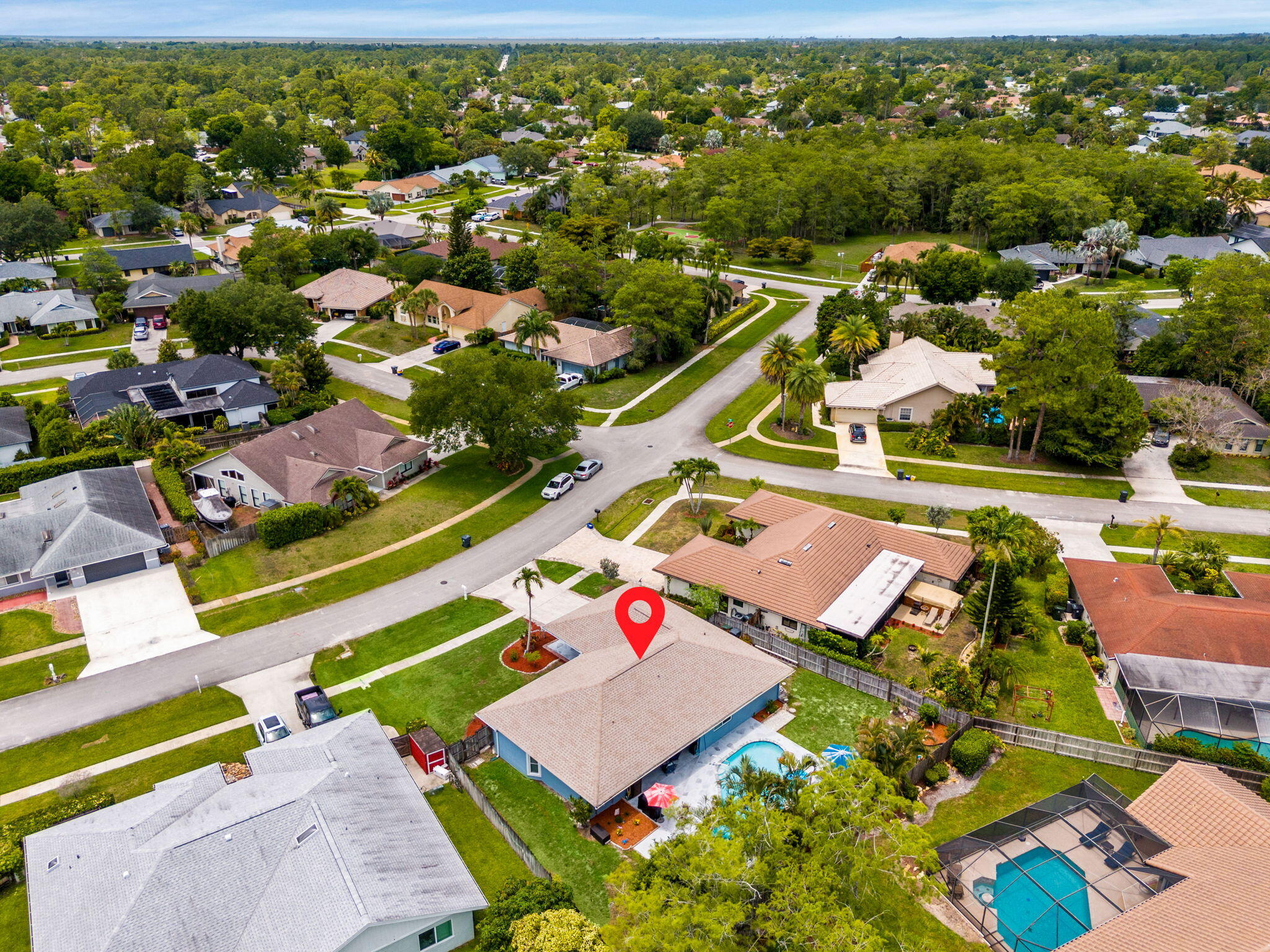 SUGAR POND MANOR OF WELLINGTON - Residential