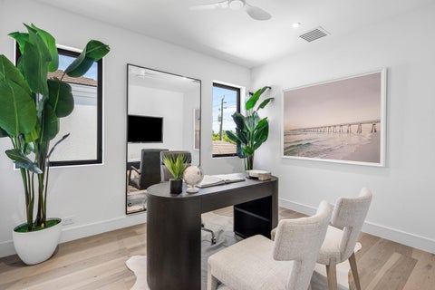 Tiny photo for 521 SE 4TH Avenue, Delray Beach, FL 33483 (MLS # B26071088)