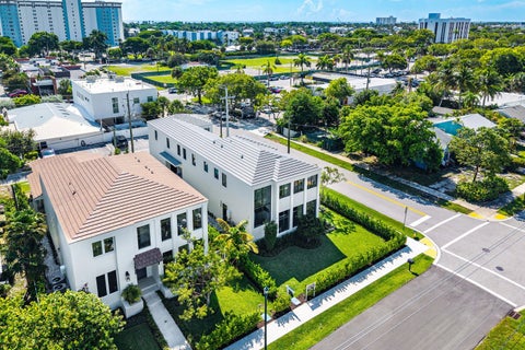 Tiny photo for 521 SE 4TH Avenue, Delray Beach, FL 33483 (MLS # B26071088)