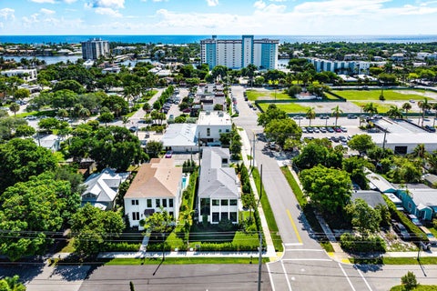 Tiny photo for 521 SE 4TH Avenue, Delray Beach, FL 33483 (MLS # B26071088)