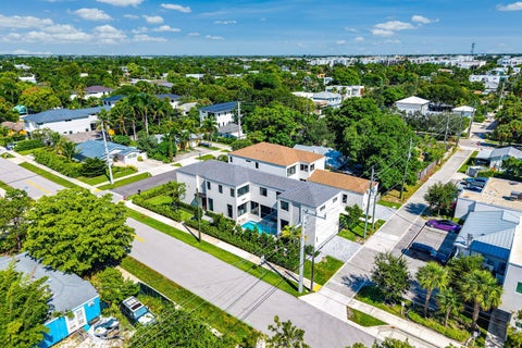 Tiny photo for 521 SE 4TH Avenue, Delray Beach, FL 33483 (MLS # B26071088)