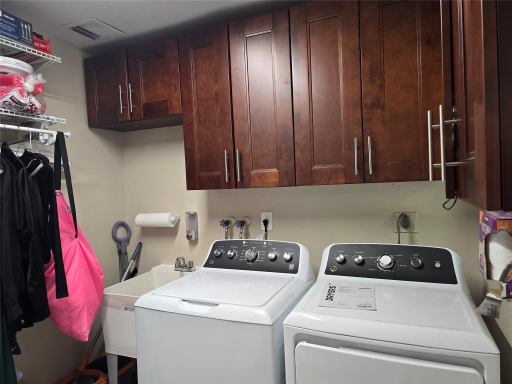 Bonaventure Lakes 87-26 B - Residential