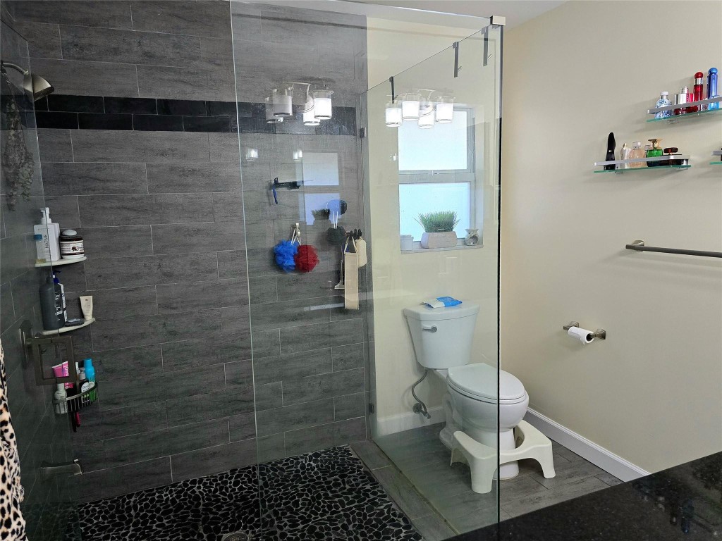 Bonaventure Lakes 87-26 B - Residential