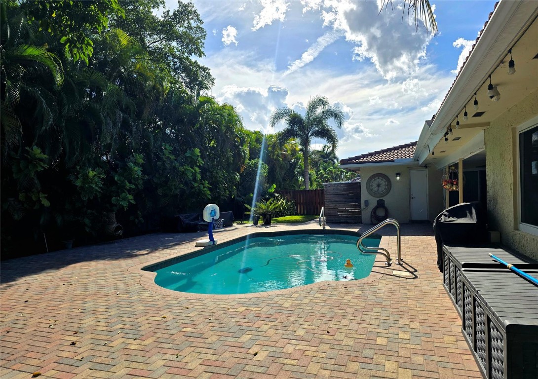 Bonaventure Lakes 87-26 B - Residential