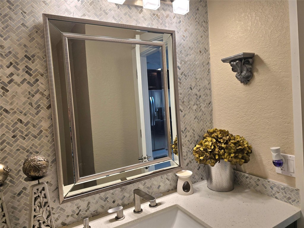 Bonaventure Lakes 87-26 B - Residential