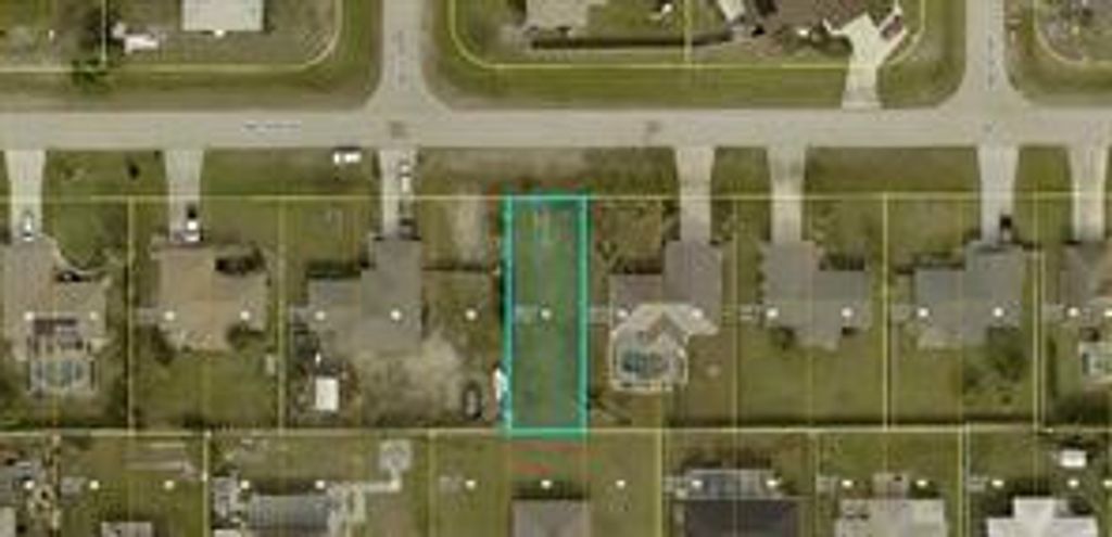 Photo of 2521 28th Street, Hollywood, FL 33020 (MLS # F10555635)