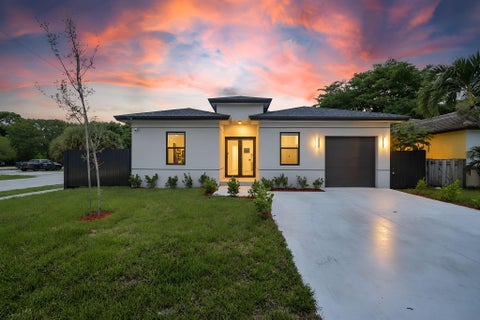 Photo of 2791 NW 11TH Court, Fort Lauderdale, FL 33311 (MLS # B26089021)
