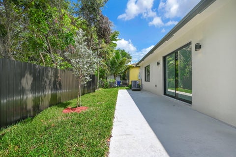 Tiny photo for 2791 NW 11TH Court, Fort Lauderdale, FL 33311 (MLS # B26089021)
