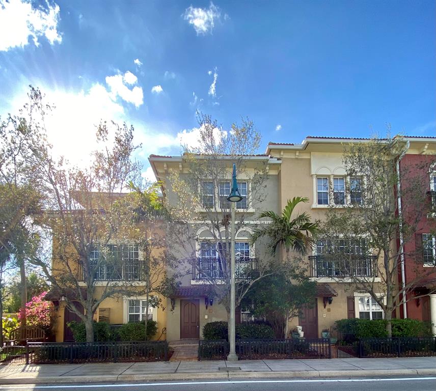 CLOISTERS AT LAKE WORTH - Residential Lease