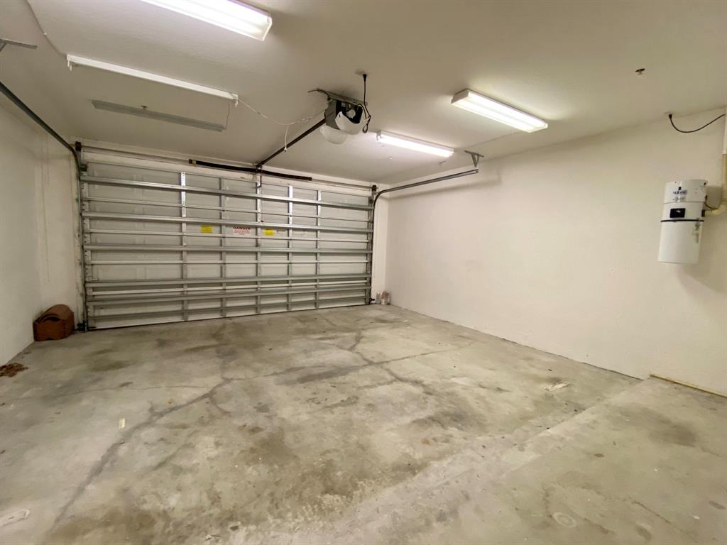 CLOISTERS AT LAKE WORTH - Residential Lease